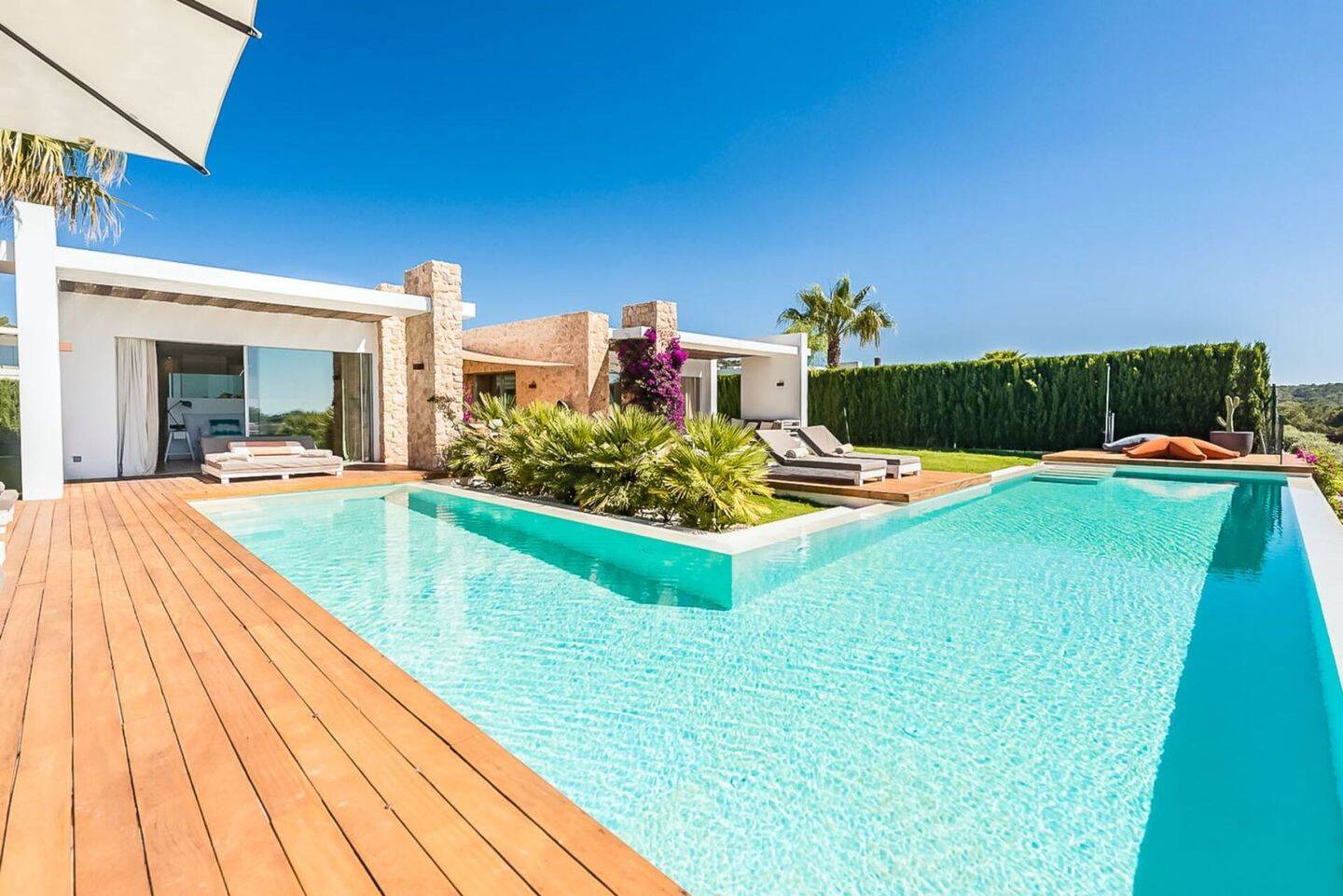 Maison 4 pièces 1400 m² · à Sainte-Maxime · 1 400 m² · 599 000 €