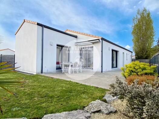 Maison de plain-pied à vendre - Première occupation 420 000 € 4 pièces 3 chambres 90 m² 369 m² de terrain La Bernerie-en-Retz 44760