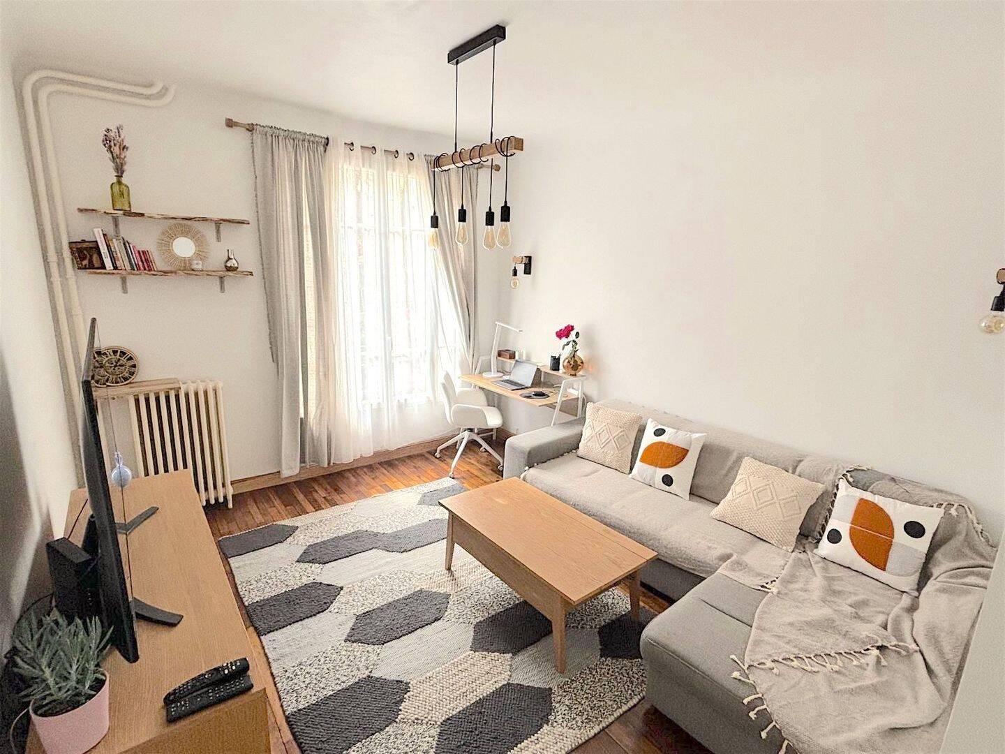 Appartement 2 pièces 30 m² · à Suresnes · 30 m² · 1 200 €/mois