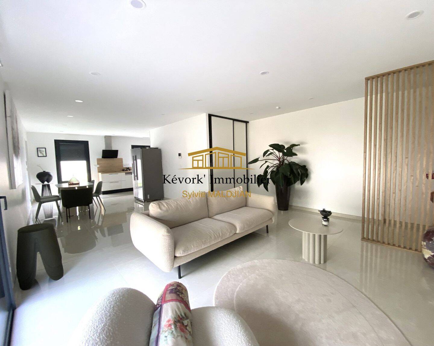 Maison 5 pièces 103 m² · à Valence · 102,9 m² · 275 600 €
