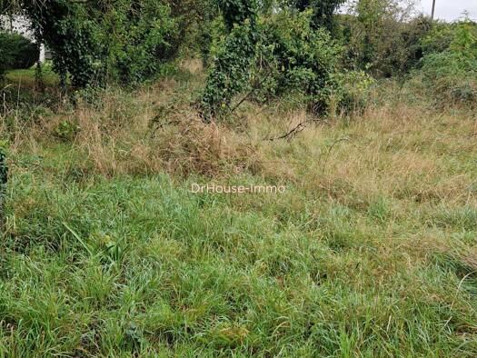 Terrain constructible à vendre 180 200 € 2 428 m² de terrain Caudebec-lès-Elbeuf 76320