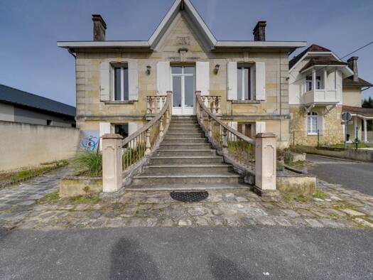 Espace bureau à louer 390 € 14 m² de bureaux Libourne 33500