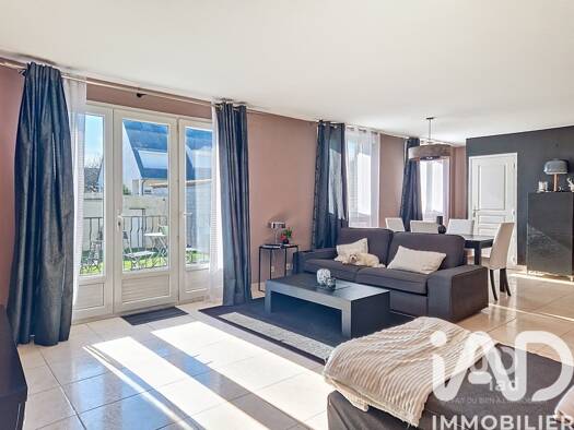 Maison à vendre 389 000 € 5 pièces 3 chambres 155 m² 452 m² de terrain L'Aunette Ris-Orangis 91130