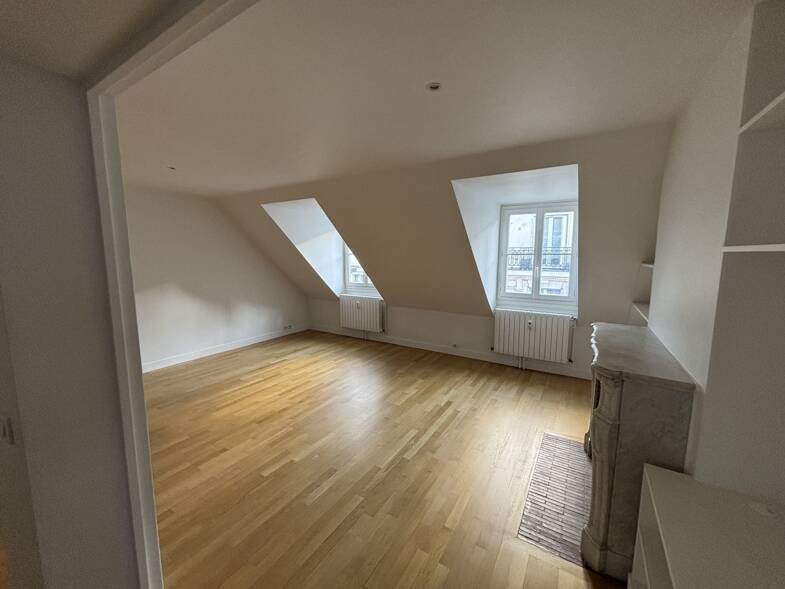 Appartement à louer 4 194 € 4 pièces 3 chambres 127,5 m² Sous le toit, Étage 5/5 Porte Dauphine Paris 16ème 75016