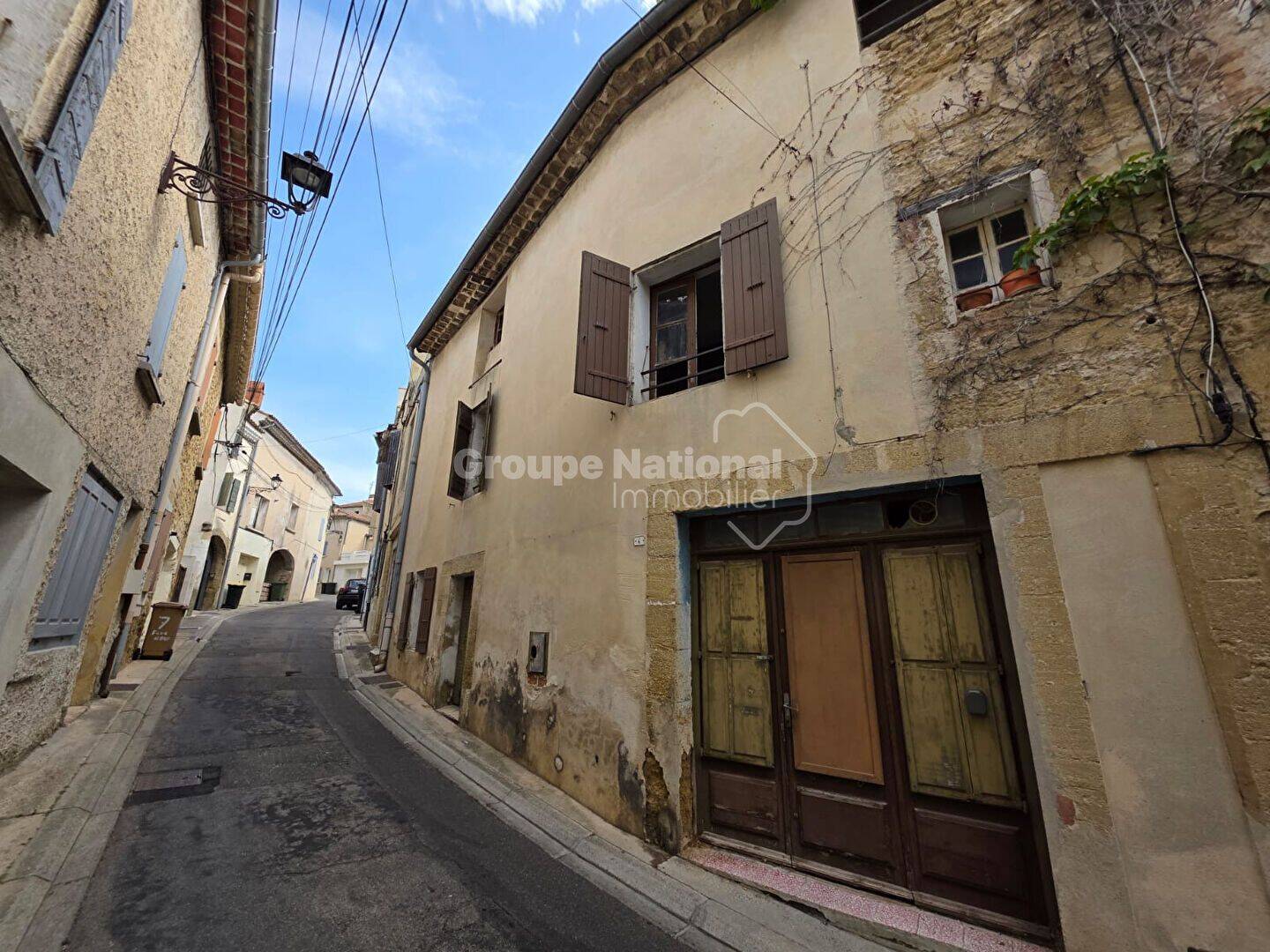 Maison 6 pièces 105 m² · à Courthézon · 105 m² · 90 000 €