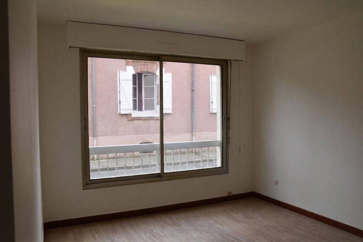 Appartement 1 pièce 30 m² · à Cosne-Cours-sur-Loire · 30,2 m² · 328 €