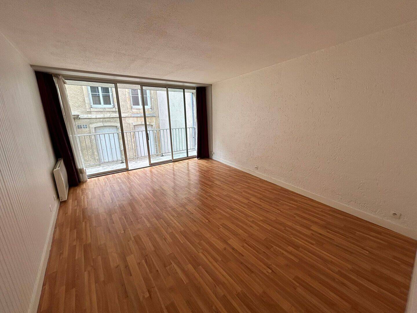 Appartement 1 pièce 32 m² · à Poitiers · 31,6 m² · 420 €/mois