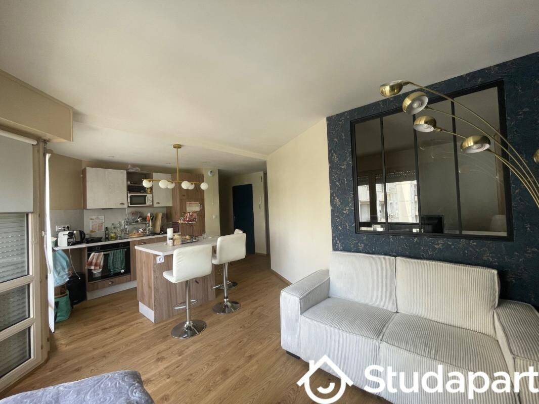 1 pièce 10 m² · à Angers · 10 m² · 531 €