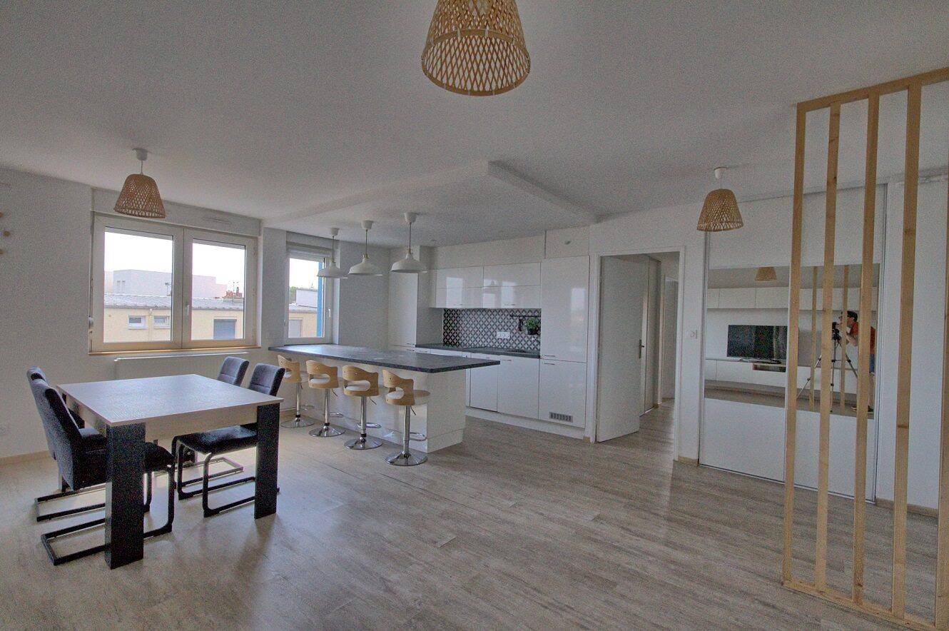 Appartement 4 pièces 80 m² · à Clermont-Ferrand · 79,8 m² · 224 000 €