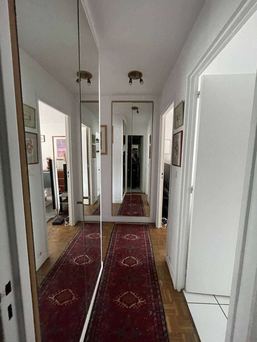 Appartement 2 pièces 47 m² · à Paris 18ème Arrondissement · 46,6 m² · 1 450 €