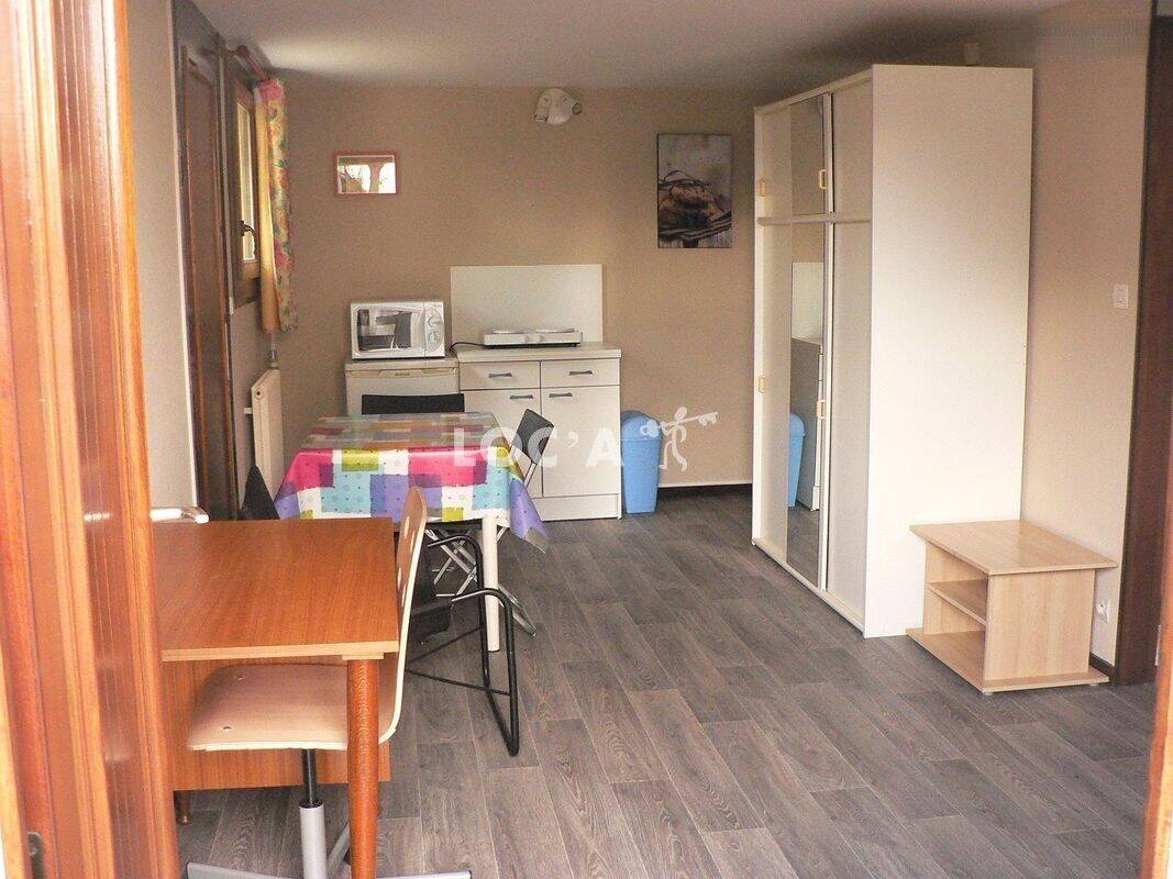 Appartement 1 pièce 22 m² · à Dijon · 22 m² · 375 €