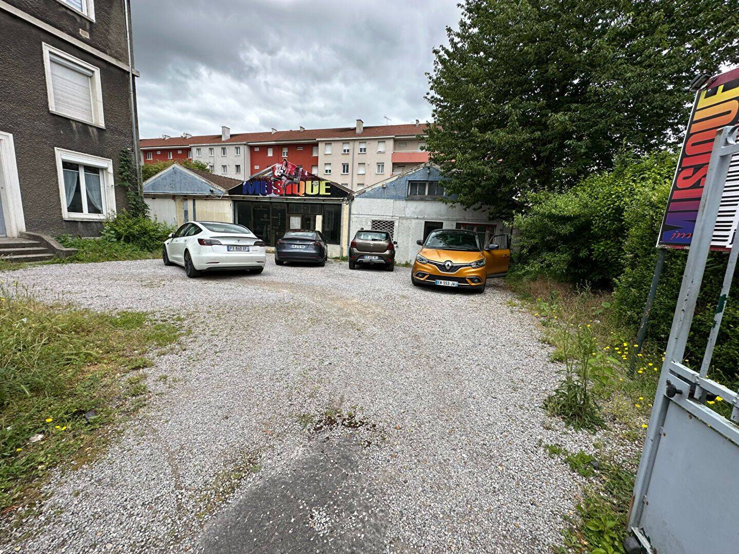 Maison 5 pièces 165 m² · à Creil · 165 m² · 165 000 €
