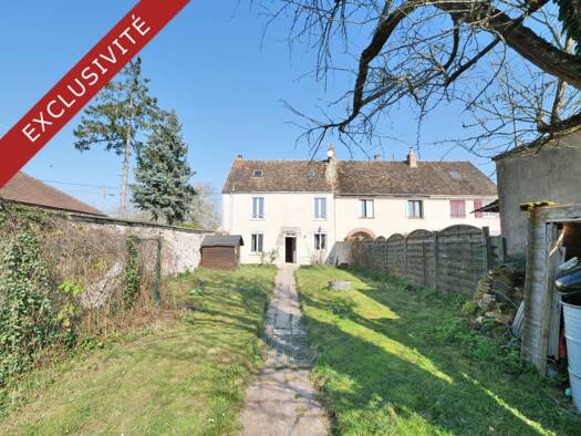 Maison à vendre 256 000 € 6 pièces 3 chambres 143 m² 366 m² de terrain Moisenay 77950