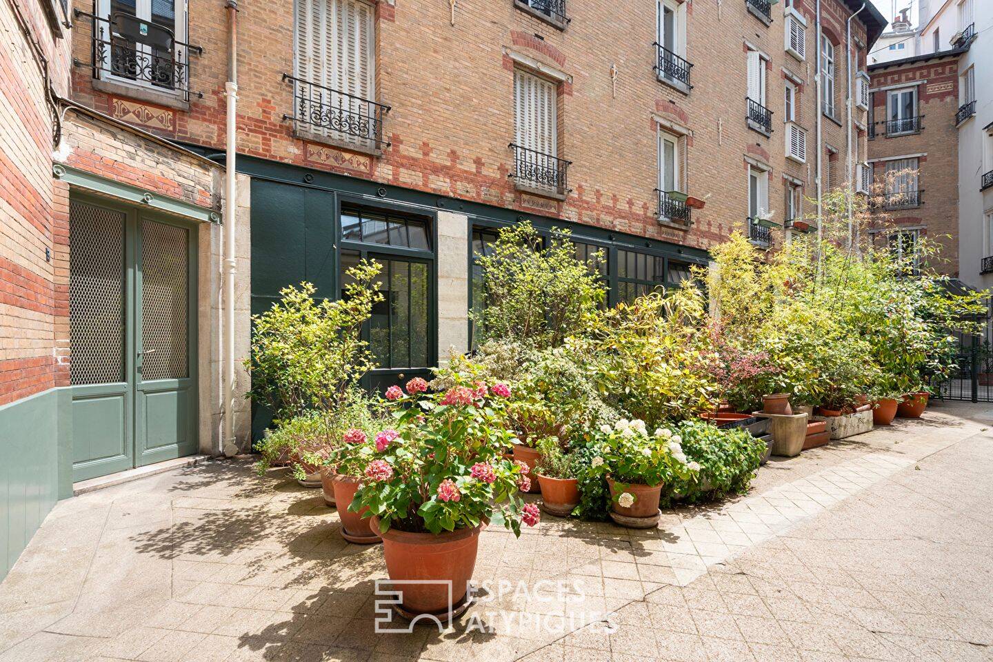 Appartement 4 pièces 172 m² · à Paris 11ème Arrondissement · 172,4 m² · 1 350 000 €