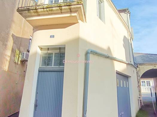 Maison à vendre 77 760 € 3 pièces 2 chambres 63 m² Capucins-Garambeau-Grand Bournais Thouars 79100