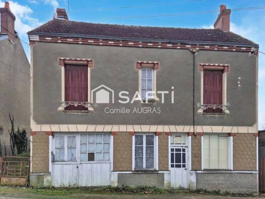 Maison à vendre 44 000 € 3 pièces 2 chambres 109 m² 475 m² de terrain Sury-ès-Bois 18260
