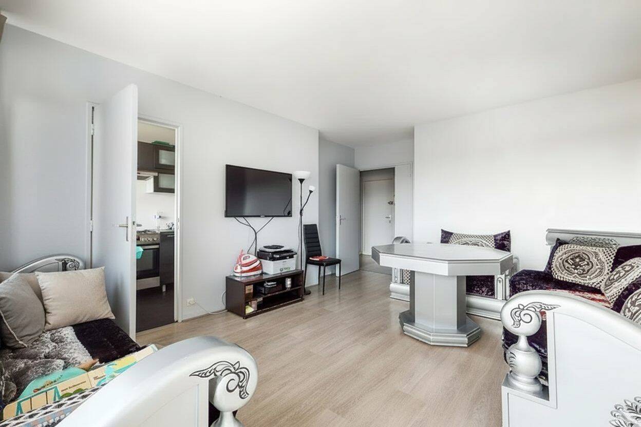 Appartement 3 pièces 60 m² · à Élancourt · 60,4 m² · 152 000 €