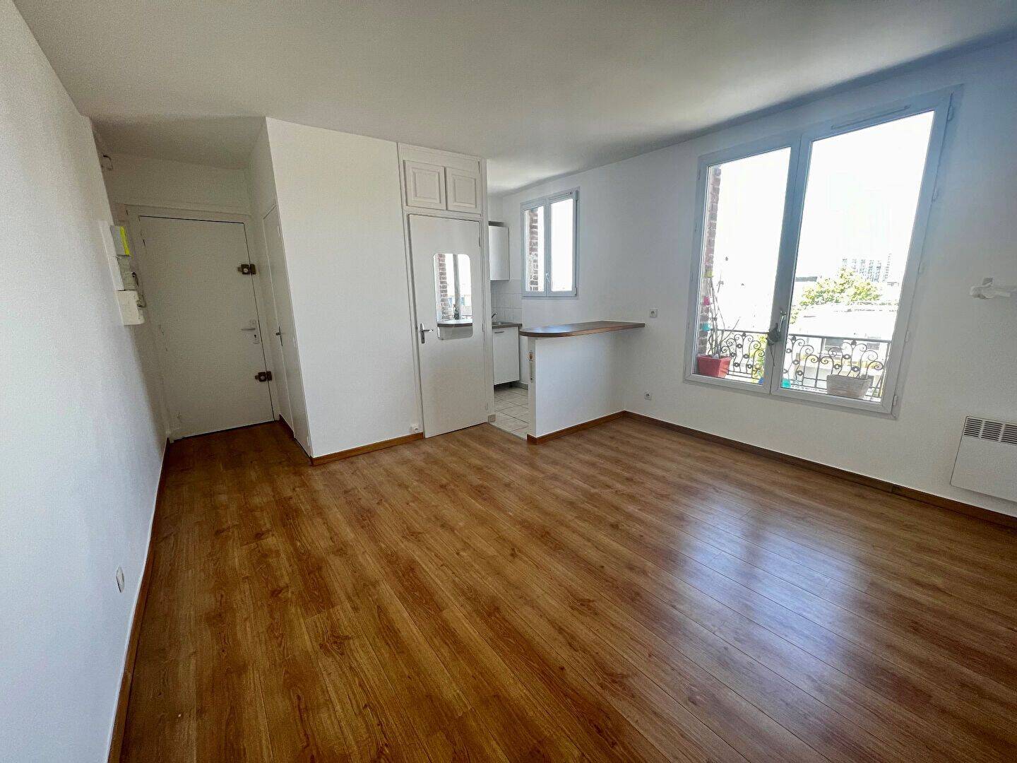 Appartement 1 pièce 21 m² · à Clichy · 21 m² · 785 €