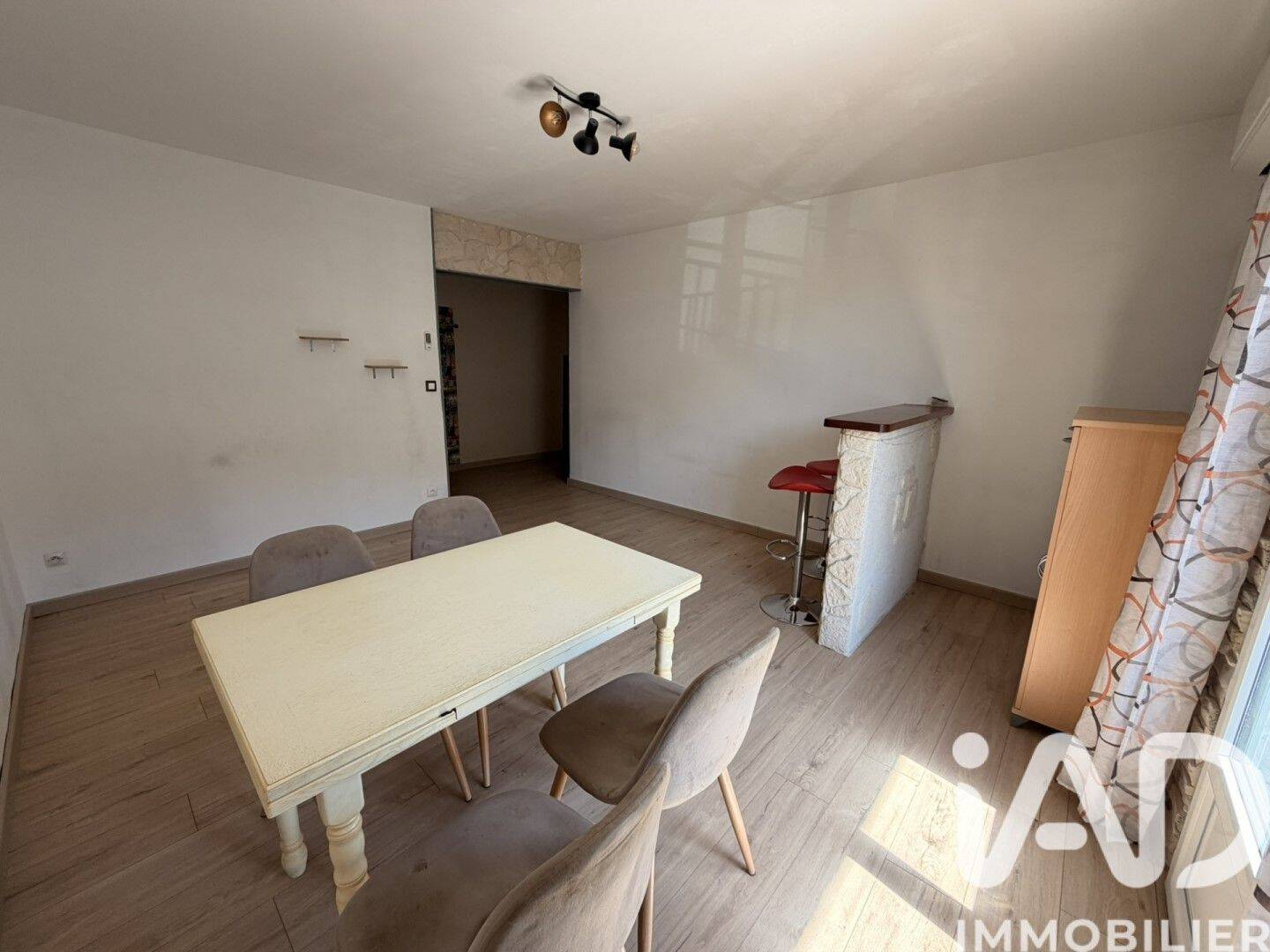 Appartement 3 pièces 73 m² · à Livron-sur-Drôme · 72,6 m² · 125 000 €