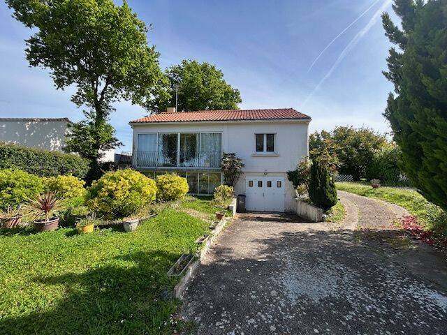 Maison 4 pièces 64 m² · à Coëx · 64 m² · 212 000 €