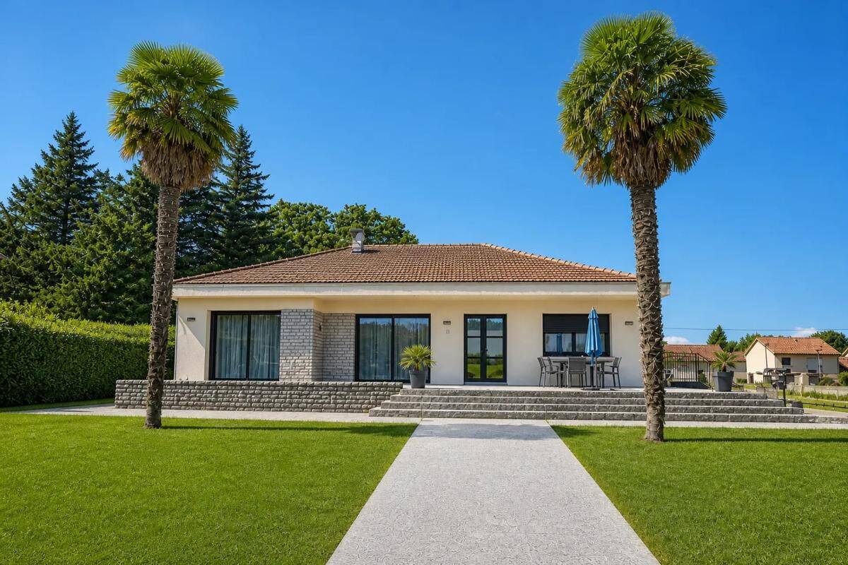 Maison 8 pièces 275 m² · à Lannemezan · 275 m² · 299 000 €