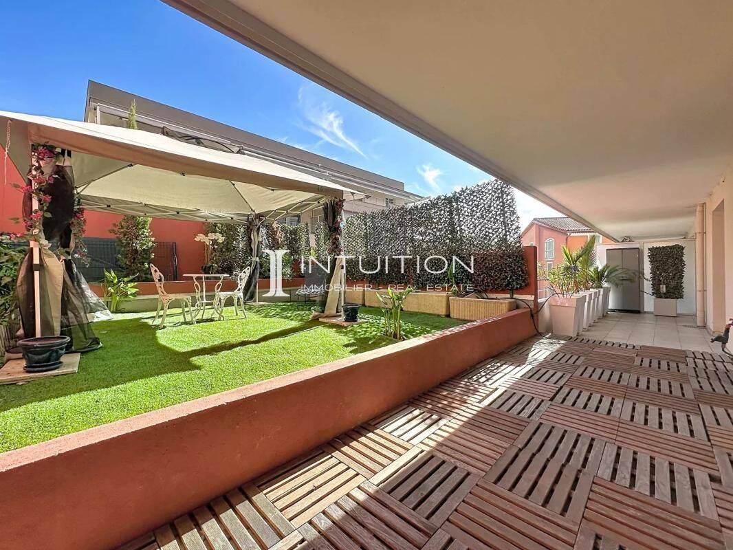 Appartement 3 pièces 81 m² · à Mandelieu-la-Napoule · 81 m² · 399 000 €