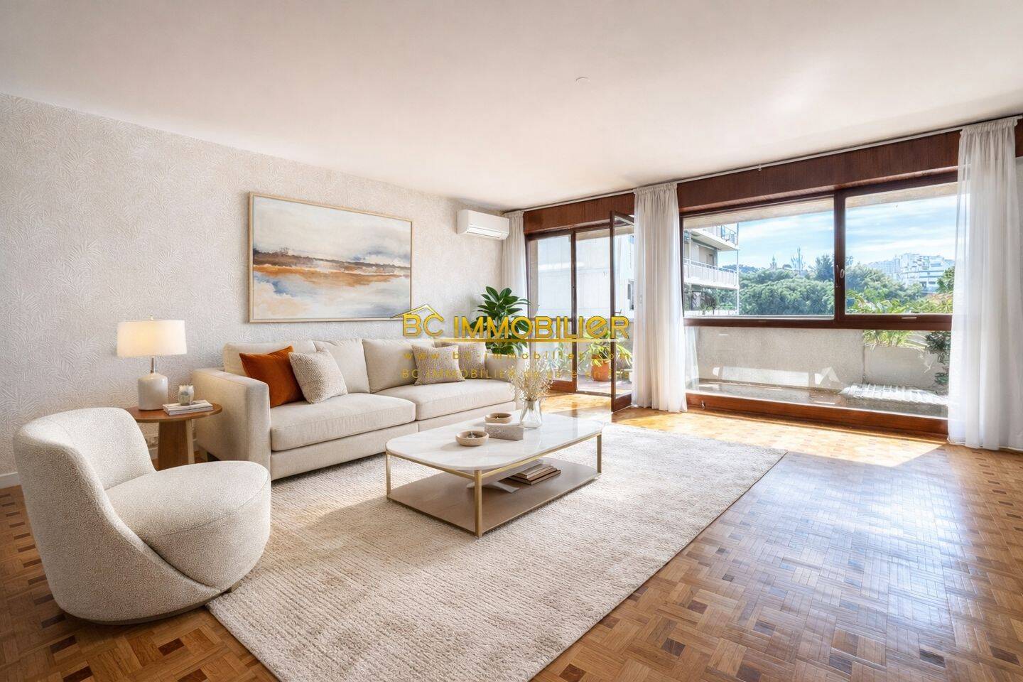 Appartement 4 pièces 98 m² · à Marseille 9ème Arrondissement · 98 m² · 230 000 €