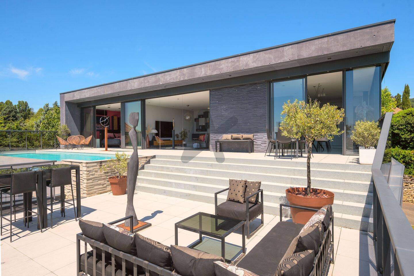 Maison 6 pièces 241 m² · à Saint-Didier-au-Mont-d'Or · 241 m² · 1 980 000 €
