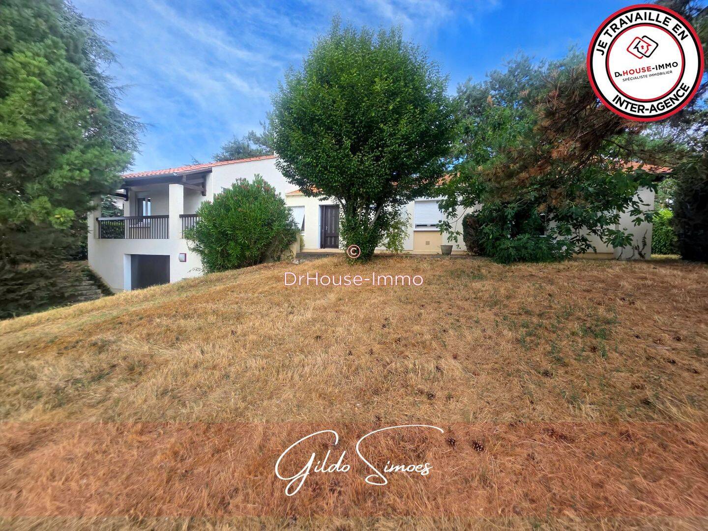 Maison 6 pièces 152 m² · à Buxerolles · 152 m² · 250 000 €