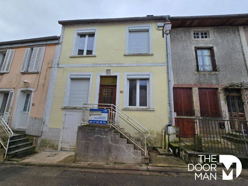 Maison 4 pièces 108 m² · à Clefmont · 108 m² · 49 000 €