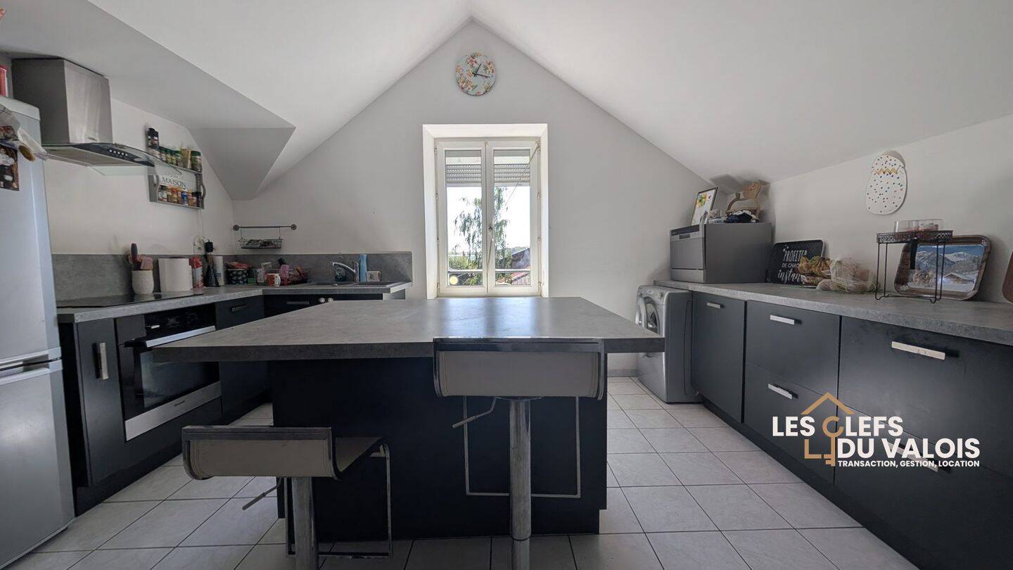 Appartement 3 pièces 63 m² · à Crépy-en-Valois · 63,4 m² · 153 000 €