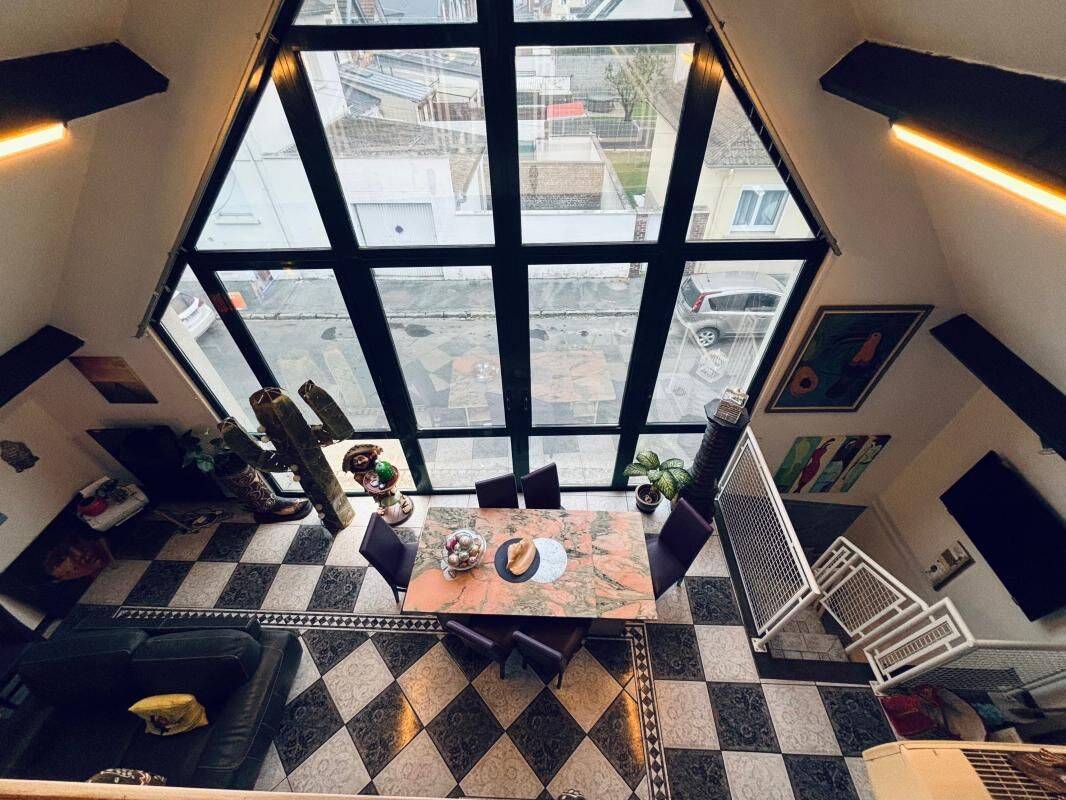 Maison 5 pièces 132 m² · à Saint-Quentin · 132 m² · 210 000 €