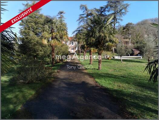 Maison à vendre 395 000 € 8 pièces 6 chambres 194 m² 5 429 m² de terrain Mirande 32300