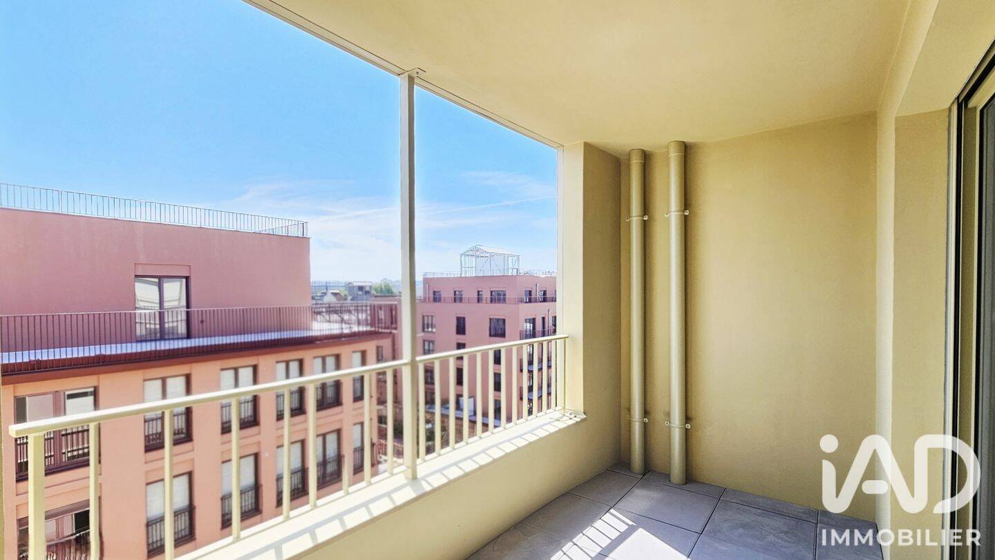 Appartement 2 pièces 42 m² · à La Courneuve · 41,6 m² · 220 000 €