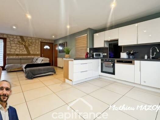 Maison à vendre 265 000 € 6 pièces 3 chambres 148 m² 780 m² de terrain Demigny 71150