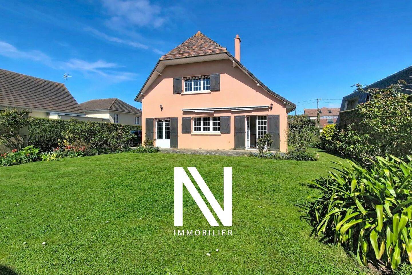 Maison 7 pièces 204 m² · à Ouistreham · 203,7 m² · 599 900 €