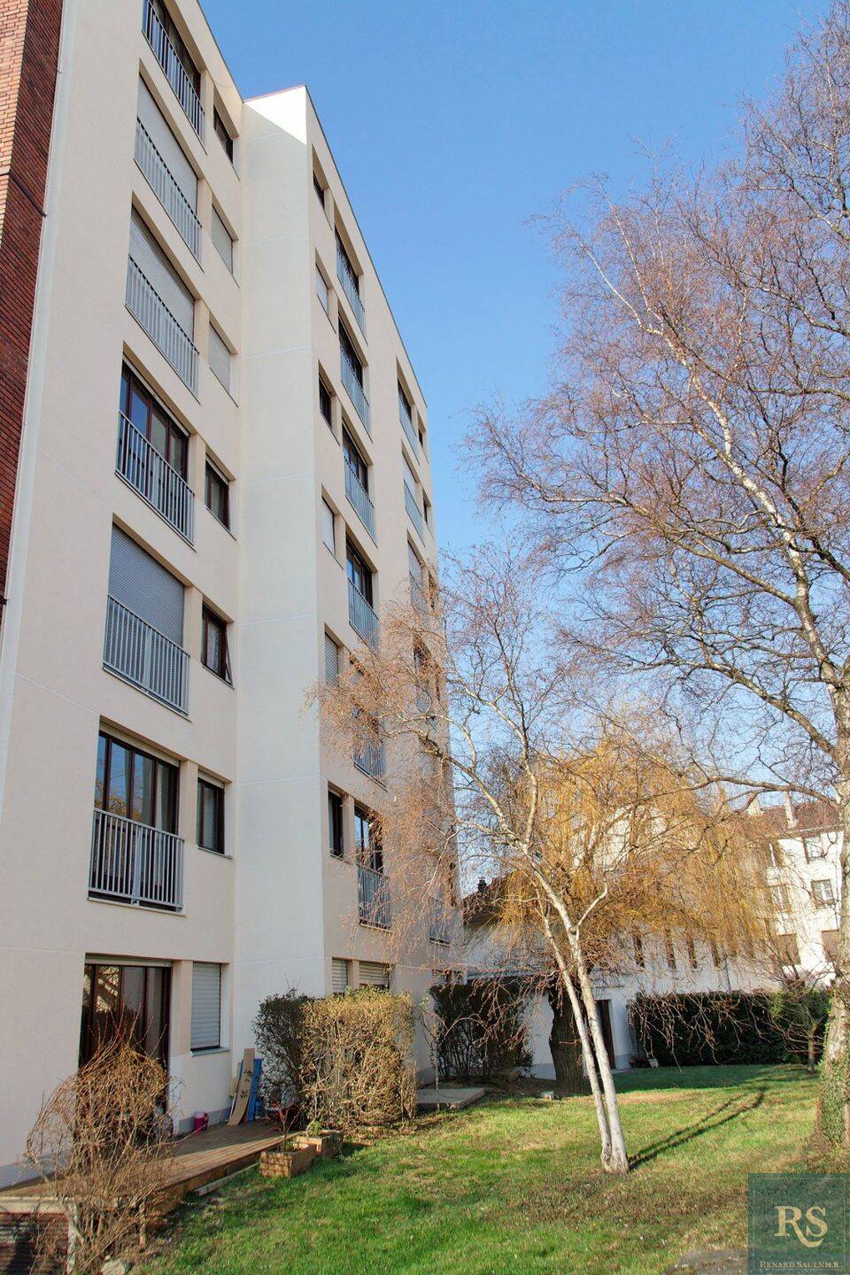 Appartement 1 pièce 34 m² · à Fresnes · 34,4 m² · 141 500 €