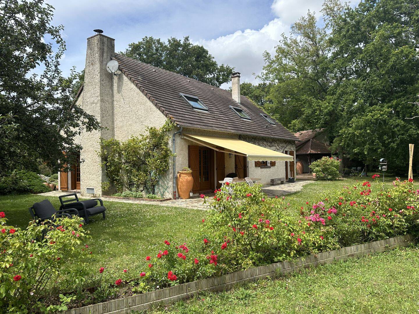 Maison 6 pièces 174 m² · à Maintenon · 174 m² · 250 000 €