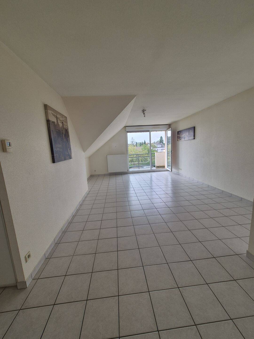 Appartement 4 pièces 90 m² · à Sundhoffen · 90 m² · 800 €