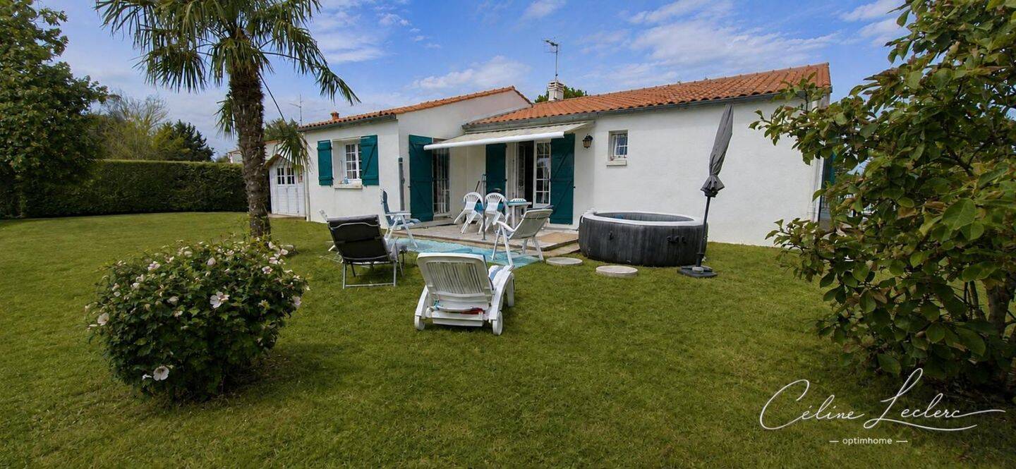 Maison 3 pièces 73 m² · à Angles · 73 m² · 245 000 €