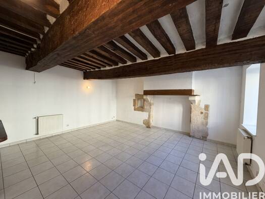 Appartement à vendre 79 950 € 4 pièces 3 chambres 82 m² 2ème étage Bois d'Yèvre Vierzon 18100