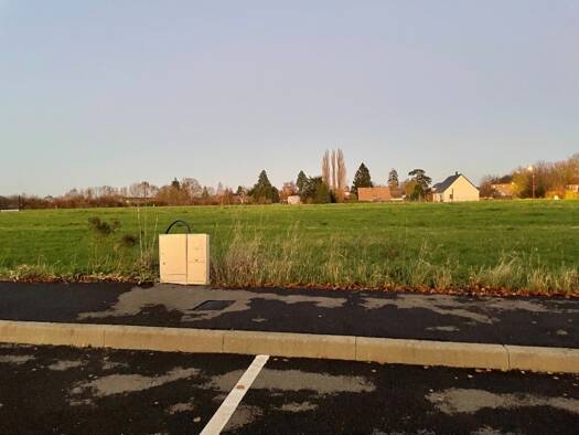 Terrain constructible à vendre 27 300 € 781 m² de terrain La Capelle 02260