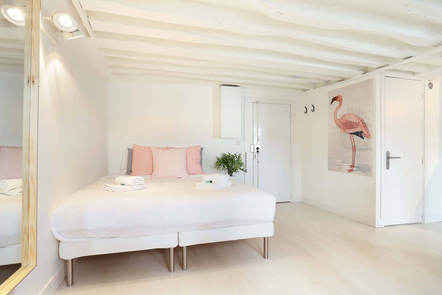 Appartement 1 pièce 20 m² · à Paris 2ème Arrondissement · 20 m² · 3 000 €/mois