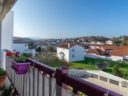 Appartement à vendre 520 000 € 3 pièces 2 chambres 78 m² Étage 2/3 Nord Ciboure 64500