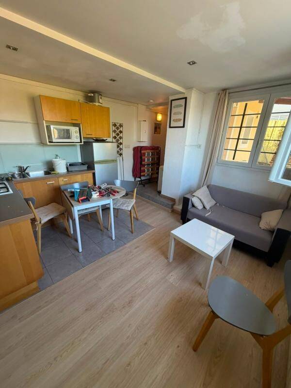 Appartement 2 pièces 30 m² · à Nice · 29,6 m² · 1 030 €/mois