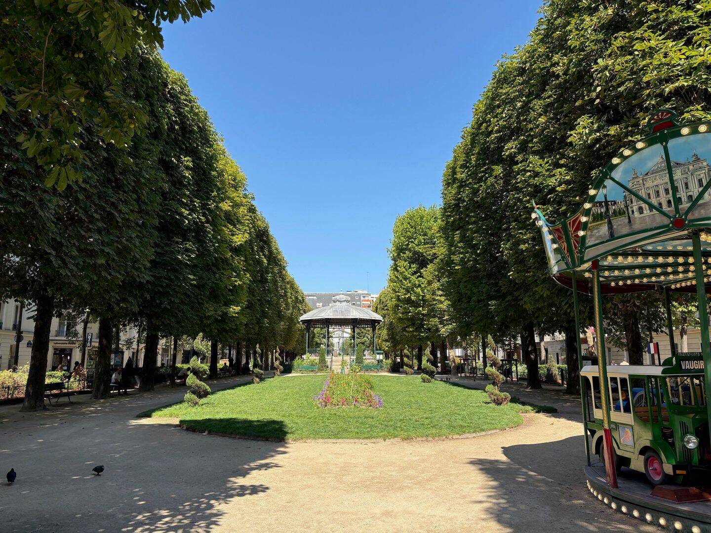Appartement 3 pièces 63 m² · à Paris 15ème Arrondissement · 63 m² · 895 000 €