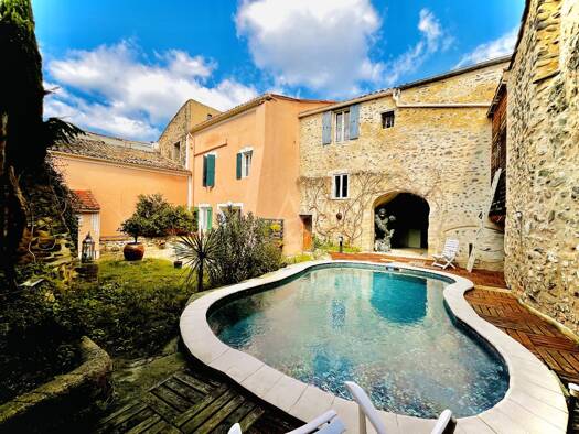 Maison à vendre 799 000 € 11 pièces 6 chambres 316 m² 426 m² de terrain Centre Ville Pézenas 34120