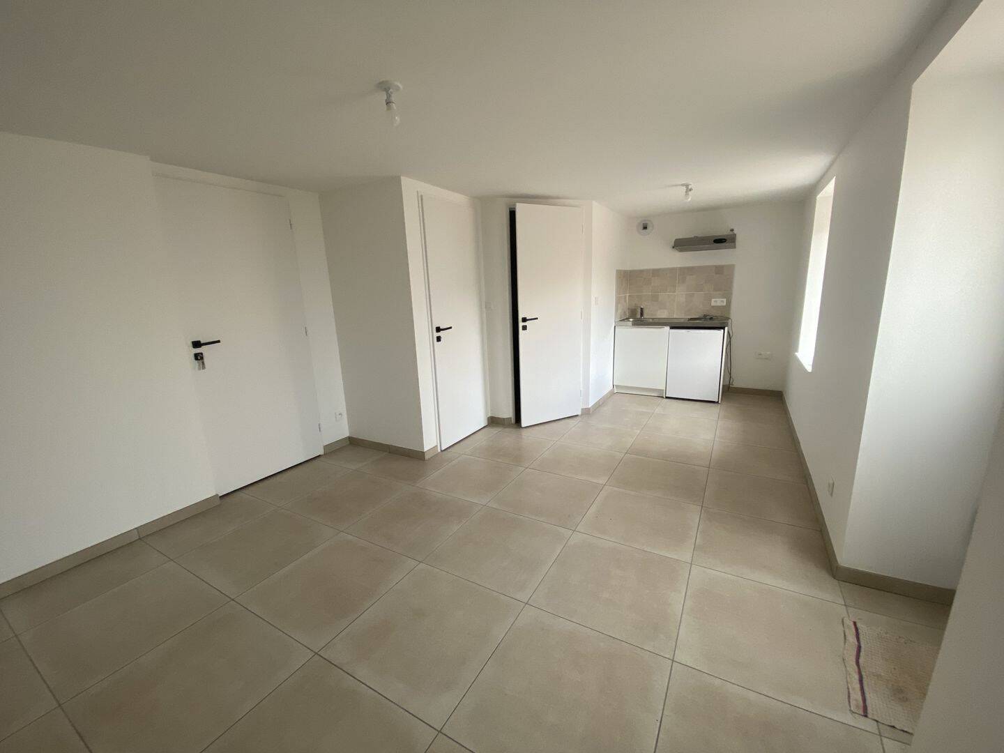 Appartement 1 pièce 30 m² · à Le Creusot · 30 m² · 350 €