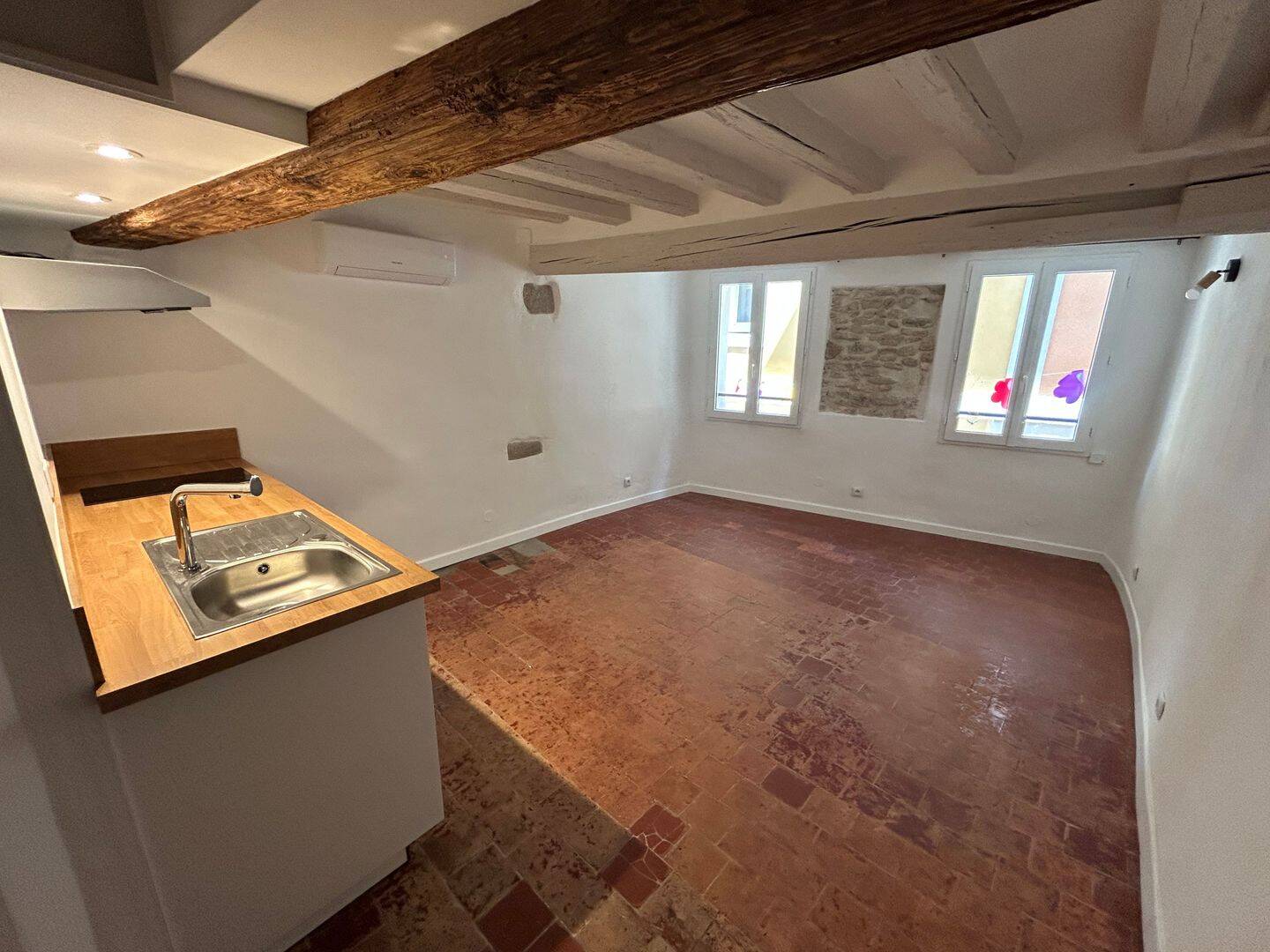Appartement 1 pièce 21 m² · à L'Isle-sur-la-Sorgue · 21 m² · 499 €