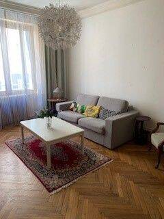 Appartement 3 pièces 82 m² · à Lyon 3ème Arrondissement · 81,5 m² · 1 340 €